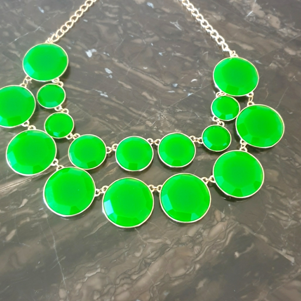 BEAUTIFUL Green Necklace